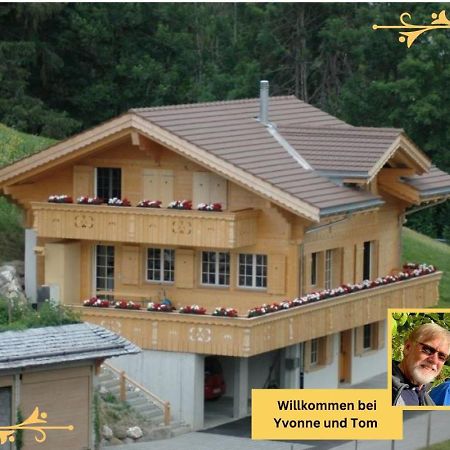 Large Deluxe Studio For 2 - Chalet Lovo Lenk Luaran gambar